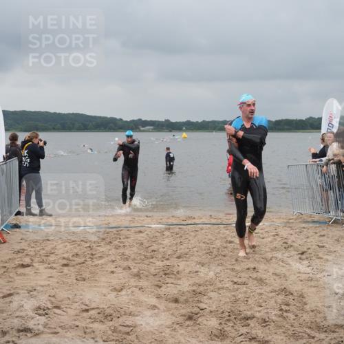 23.06.2024 - Viking Triathlon KatJ http://msf.ph/oto/6354317 23.06.2024 10:28:39 Schwimmen 73, 76 meine-sportfotos.de