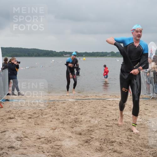 23.06.2024 - Viking Triathlon KatJ http://msf.ph/oto/6354337 23.06.2024 10:28:40 Schwimmen 73, 76 meine-sportfotos.de