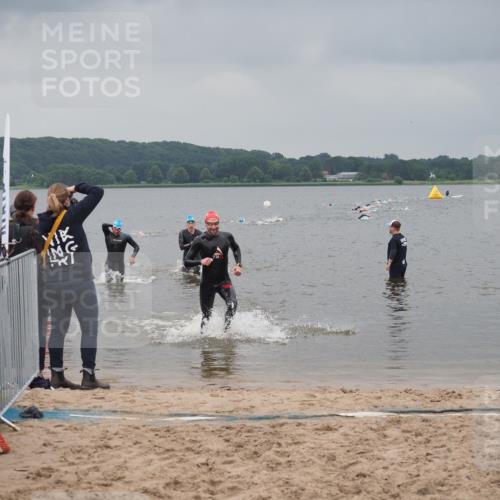23.06.2024 - Viking Triathlon KatJ http://msf.ph/oto/6354365 23.06.2024 10:28:58 Schwimmen 621 meine-sportfotos.de
