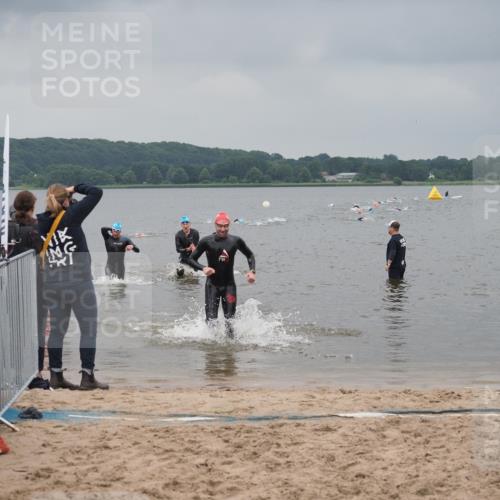 23.06.2024 - Viking Triathlon KatJ http://msf.ph/oto/6354368 23.06.2024 10:28:58 Schwimmen 621 meine-sportfotos.de