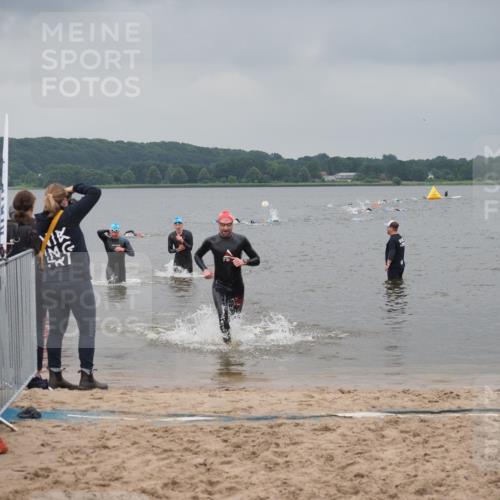 23.06.2024 - Viking Triathlon KatJ http://msf.ph/oto/6354372 23.06.2024 10:28:58 Schwimmen 621 meine-sportfotos.de
