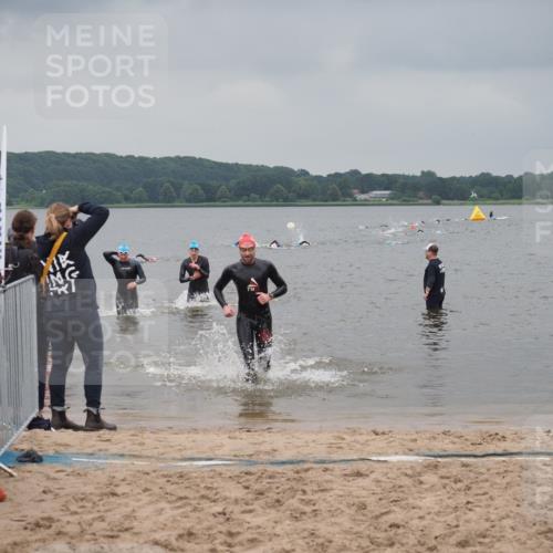 23.06.2024 - Viking Triathlon KatJ http://msf.ph/oto/6354375 23.06.2024 10:28:58 Schwimmen 621 meine-sportfotos.de