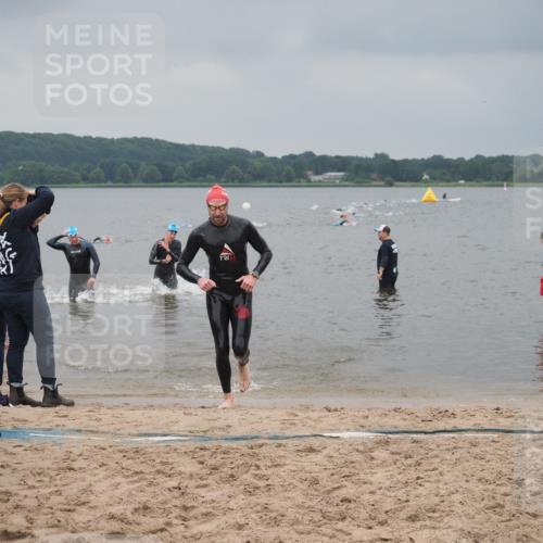 23.06.2024 - Viking Triathlon KatJ http://msf.ph/oto/6354388 23.06.2024 10:29:00 Schwimmen 209, 438, 621 meine-sportfotos.de