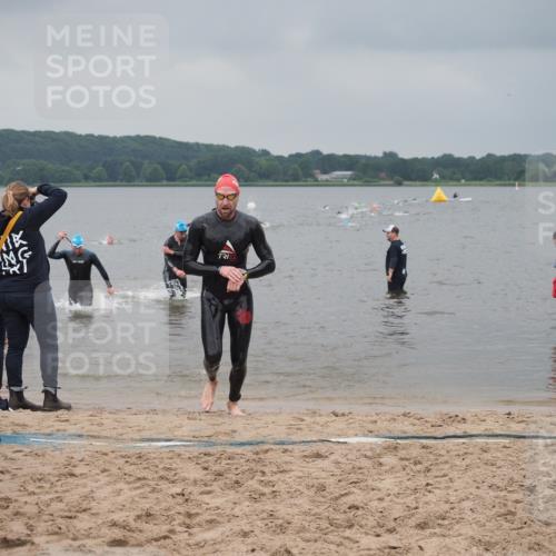 23.06.2024 - Viking Triathlon KatJ http://msf.ph/oto/6354396 23.06.2024 10:29:00 Schwimmen 209, 438, 621 meine-sportfotos.de