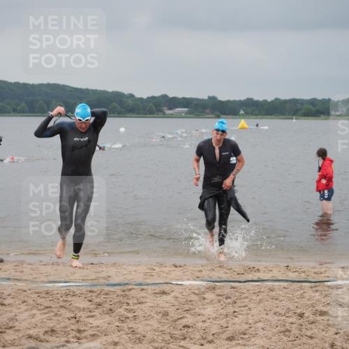 23.06.2024 - Viking Triathlon KatJ http://msf.ph/oto/6354436 23.06.2024 10:29:09 Schwimmen 209, 438 meine-sportfotos.de