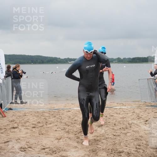 23.06.2024 - Viking Triathlon KatJ http://msf.ph/oto/6354462 23.06.2024 10:29:11 Schwimmen 209, 438 meine-sportfotos.de