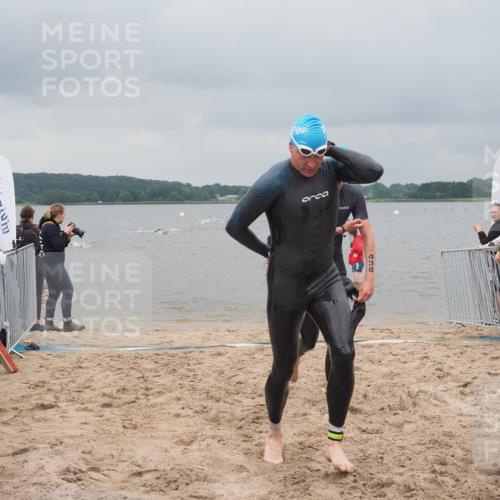 23.06.2024 - Viking Triathlon KatJ http://msf.ph/oto/6354464 23.06.2024 10:29:11 Schwimmen 209, 438 meine-sportfotos.de