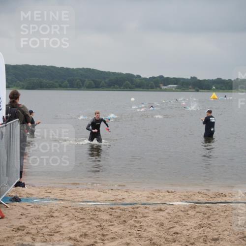 23.06.2024 - Viking Triathlon KatJ http://msf.ph/oto/6354468 23.06.2024 10:29:23 Schwimmen 613 meine-sportfotos.de
