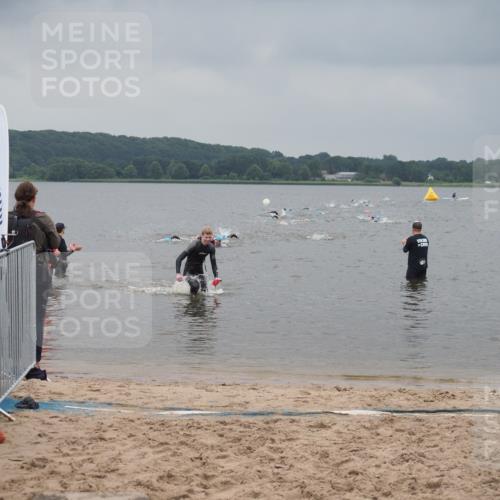 23.06.2024 - Viking Triathlon KatJ http://msf.ph/oto/6354471 23.06.2024 10:29:24 Schwimmen 613 meine-sportfotos.de