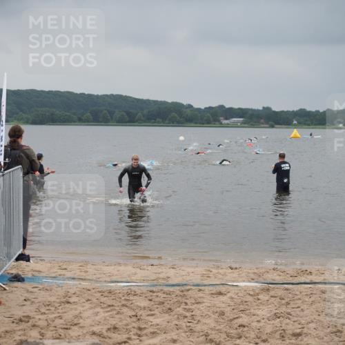 23.06.2024 - Viking Triathlon KatJ http://msf.ph/oto/6354478 23.06.2024 10:29:24 Schwimmen 613 meine-sportfotos.de