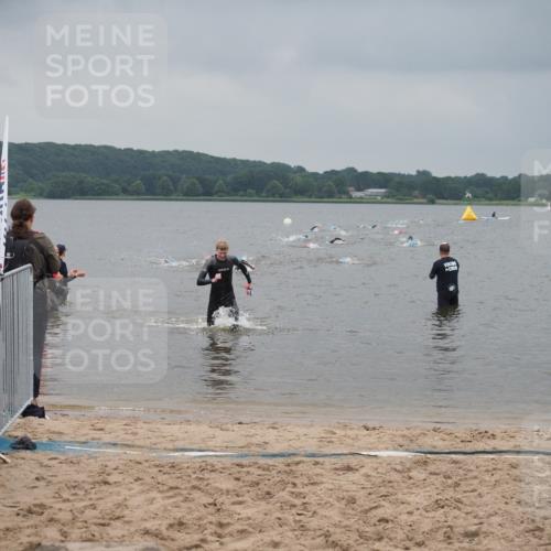23.06.2024 - Viking Triathlon KatJ http://msf.ph/oto/6354484 23.06.2024 10:29:24 Schwimmen 613 meine-sportfotos.de