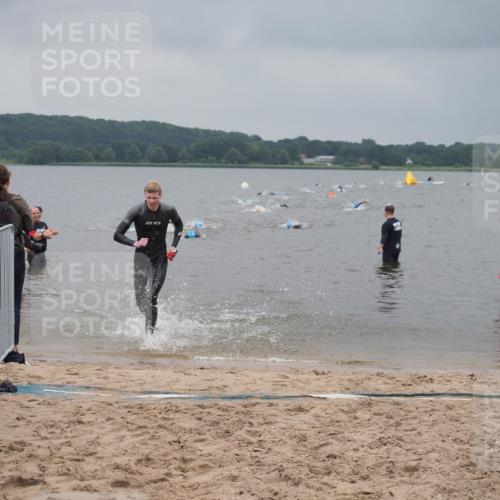23.06.2024 - Viking Triathlon KatJ http://msf.ph/oto/6354486 23.06.2024 10:29:28 Schwimmen 613 meine-sportfotos.de