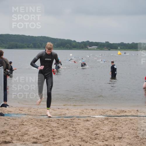 23.06.2024 - Viking Triathlon KatJ http://msf.ph/oto/6354508 23.06.2024 10:29:29 Schwimmen 613 meine-sportfotos.de