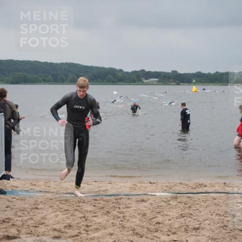 23.06.2024 - Viking Triathlon KatJ http://msf.ph/oto/6354510 23.06.2024 10:29:29 Schwimmen 613 meine-sportfotos.de