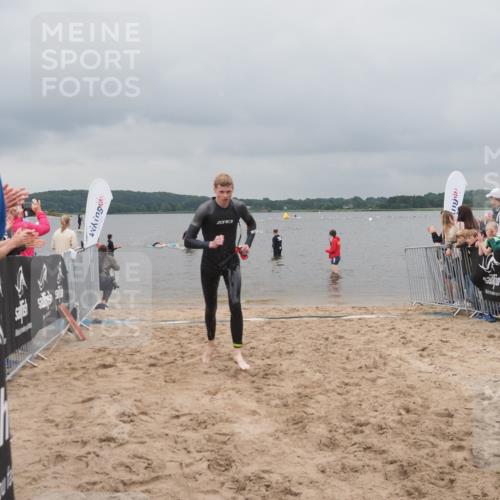 23.06.2024 - Viking Triathlon KatJ http://msf.ph/oto/6354513 23.06.2024 10:29:31 Schwimmen 613 meine-sportfotos.de