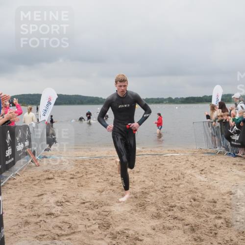 23.06.2024 - Viking Triathlon KatJ http://msf.ph/oto/6354522 23.06.2024 10:29:31 Schwimmen 613 meine-sportfotos.de