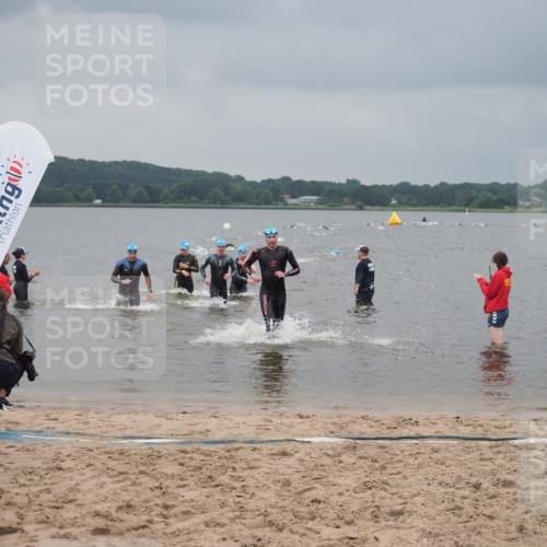23.06.2024 - Viking Triathlon KatJ http://msf.ph/oto/6354532 23.06.2024 10:29:39 Schwimmen 142, 483 meine-sportfotos.de