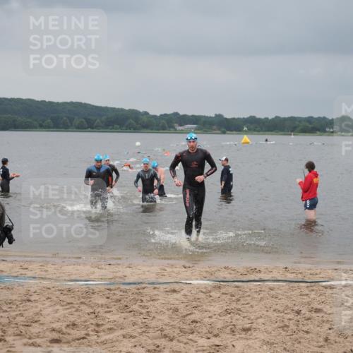 23.06.2024 - Viking Triathlon KatJ http://msf.ph/oto/6354547 23.06.2024 10:29:42 Schwimmen 142, 233, 246, 354, 483 meine-sportfotos.de