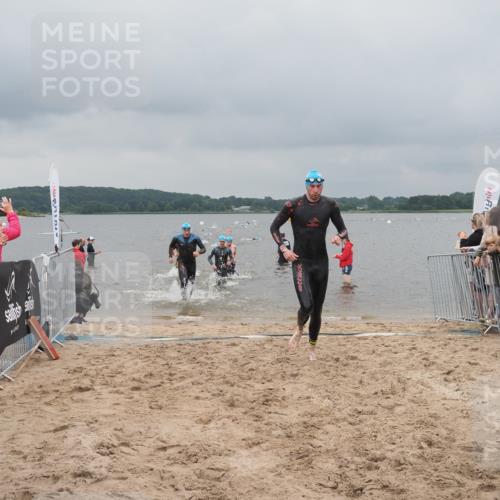 23.06.2024 - Viking Triathlon KatJ http://msf.ph/oto/6354566 23.06.2024 10:29:44 Schwimmen 142, 233, 246, 354, 483 meine-sportfotos.de