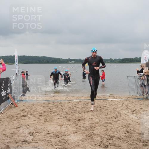 23.06.2024 - Viking Triathlon KatJ http://msf.ph/oto/6354568 23.06.2024 10:29:45 Schwimmen 142, 233, 246, 354, 483 meine-sportfotos.de