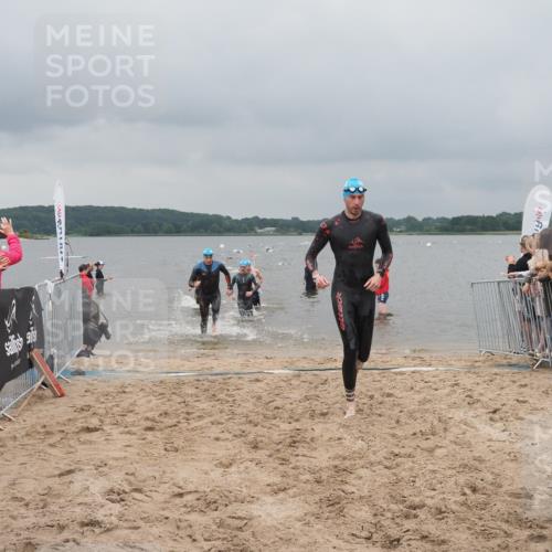 23.06.2024 - Viking Triathlon KatJ http://msf.ph/oto/6354570 23.06.2024 10:29:45 Schwimmen 142, 233, 246, 354, 483 meine-sportfotos.de