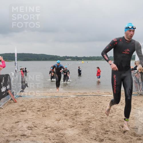 23.06.2024 - Viking Triathlon KatJ http://msf.ph/oto/6354577 23.06.2024 10:29:46 Schwimmen 142, 233, 246, 354, 483 meine-sportfotos.de