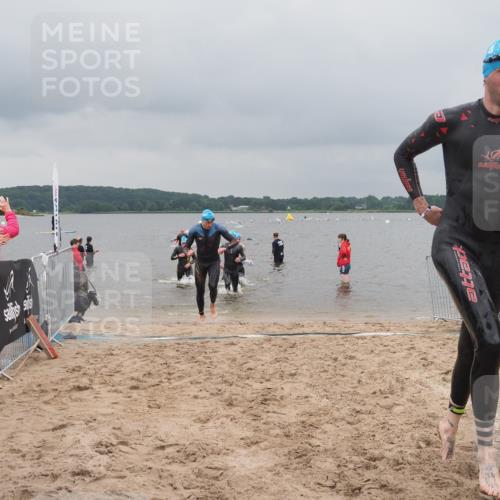 23.06.2024 - Viking Triathlon KatJ http://msf.ph/oto/6354582 23.06.2024 10:29:46 Schwimmen 142, 233, 246, 354, 483 meine-sportfotos.de