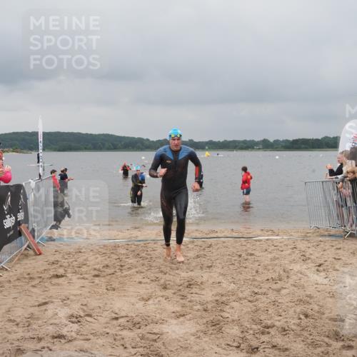 23.06.2024 - Viking Triathlon KatJ http://msf.ph/oto/6354597 23.06.2024 10:29:47 Schwimmen 142, 233, 246, 354, 483 meine-sportfotos.de