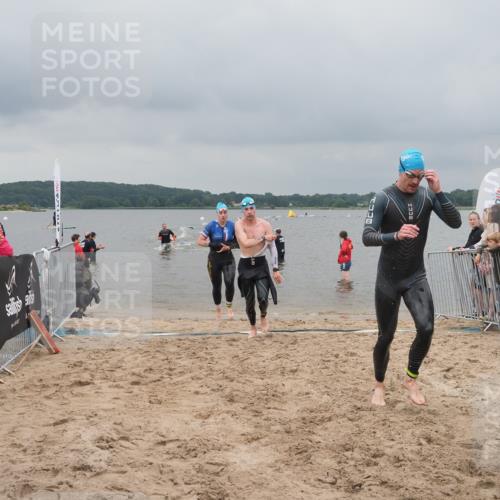 23.06.2024 - Viking Triathlon KatJ http://msf.ph/oto/6354627 23.06.2024 10:29:51 Schwimmen 233, 246, 354, 483 meine-sportfotos.de