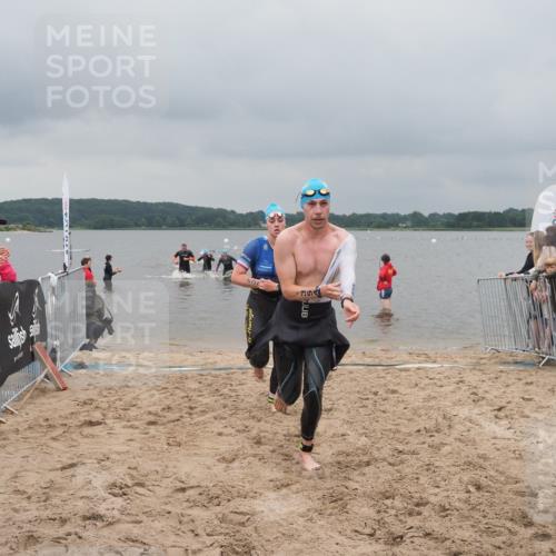 23.06.2024 - Viking Triathlon KatJ http://msf.ph/oto/6354647 23.06.2024 10:29:53 Schwimmen 233, 246, 354 meine-sportfotos.de