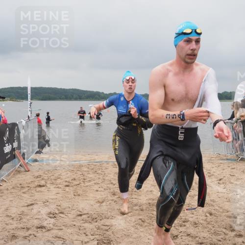 23.06.2024 - Viking Triathlon KatJ http://msf.ph/oto/6354653 23.06.2024 10:29:54 Schwimmen 233, 246, 354, 434 meine-sportfotos.de