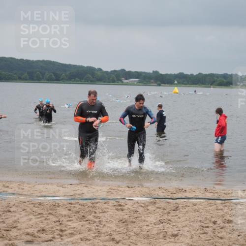 23.06.2024 - Viking Triathlon KatJ http://msf.ph/oto/6354676 23.06.2024 10:30:03 Schwimmen 434, 498, 659 meine-sportfotos.de