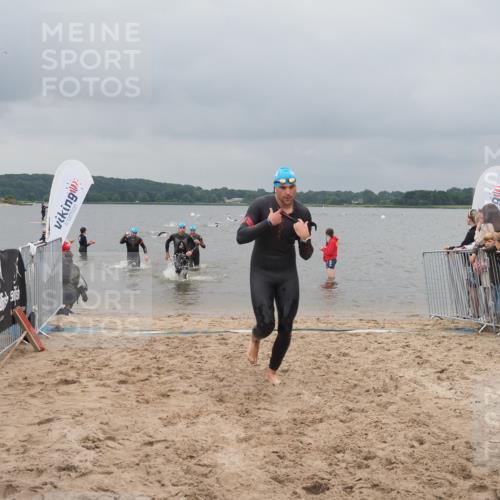23.06.2024 - Viking Triathlon KatJ http://msf.ph/oto/6354732 23.06.2024 10:30:12 Schwimmen 95, 178, 276, 498 meine-sportfotos.de