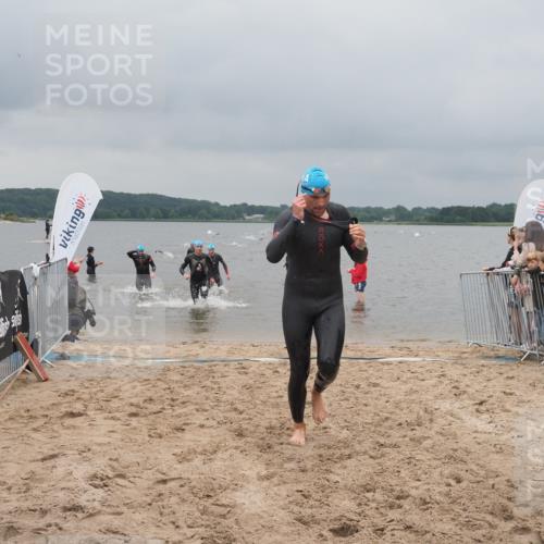 23.06.2024 - Viking Triathlon KatJ http://msf.ph/oto/6354739 23.06.2024 10:30:13 Schwimmen 95, 178, 276, 498 meine-sportfotos.de