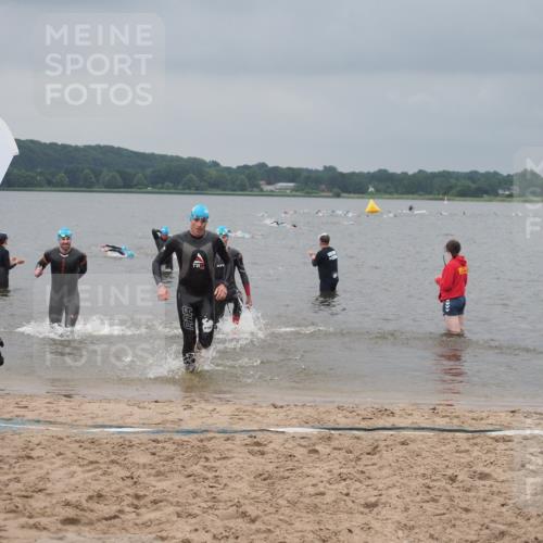 23.06.2024 - Viking Triathlon KatJ http://msf.ph/oto/6354744 23.06.2024 10:30:15 Schwimmen 95, 178, 276, 498 meine-sportfotos.de