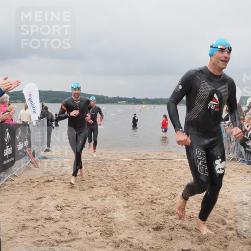 23.06.2024 - Viking Triathlon KatJ http://msf.ph/oto/6354801 23.06.2024 10:30:20 Schwimmen 31, 95, 178, 276 meine-sportfotos.de