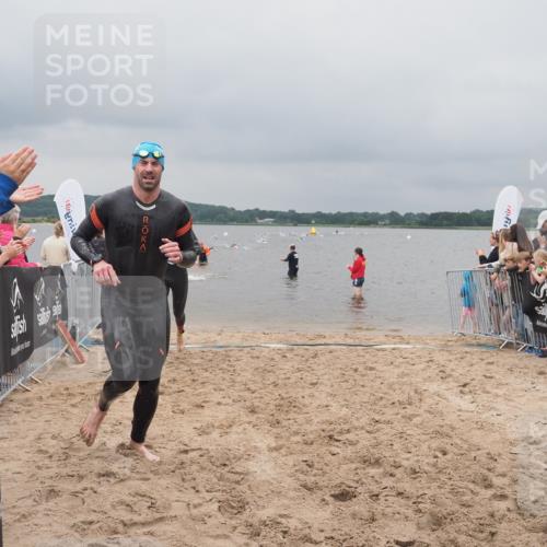 23.06.2024 - Viking Triathlon KatJ http://msf.ph/oto/6354808 23.06.2024 10:30:21 Schwimmen 31, 95, 178, 276 meine-sportfotos.de