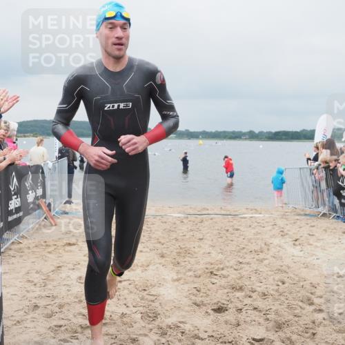 23.06.2024 - Viking Triathlon KatJ http://msf.ph/oto/6354831 23.06.2024 10:30:23 Schwimmen 31, 178, 276 meine-sportfotos.de