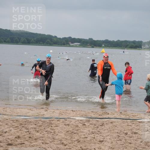 23.06.2024 - Viking Triathlon KatJ http://msf.ph/oto/6354911 23.06.2024 10:30:36 Schwimmen 324, 482, 656 meine-sportfotos.de