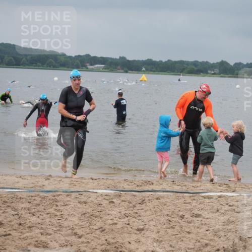 23.06.2024 - Viking Triathlon KatJ http://msf.ph/oto/6354931 23.06.2024 10:30:38 Schwimmen 324, 482, 656 meine-sportfotos.de