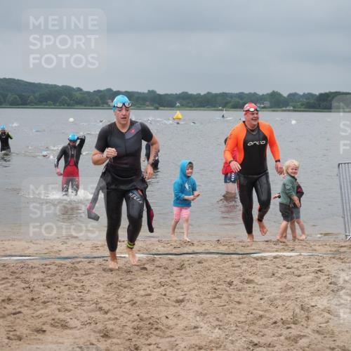 23.06.2024 - Viking Triathlon KatJ http://msf.ph/oto/6354939 23.06.2024 10:30:39 Schwimmen 324, 482, 656 meine-sportfotos.de