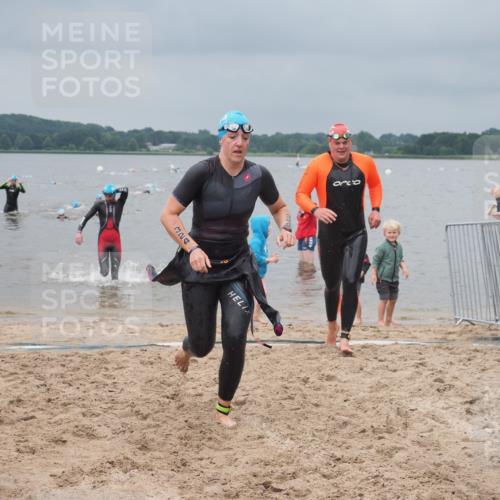 23.06.2024 - Viking Triathlon KatJ http://msf.ph/oto/6354941 23.06.2024 10:30:40 Schwimmen 324, 482, 656 meine-sportfotos.de