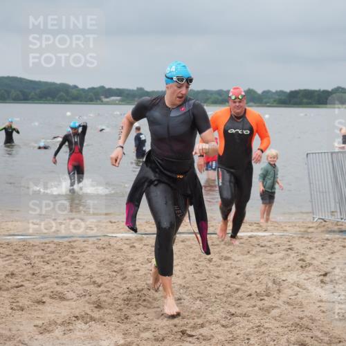 23.06.2024 - Viking Triathlon KatJ http://msf.ph/oto/6354947 23.06.2024 10:30:40 Schwimmen 324, 482, 656 meine-sportfotos.de