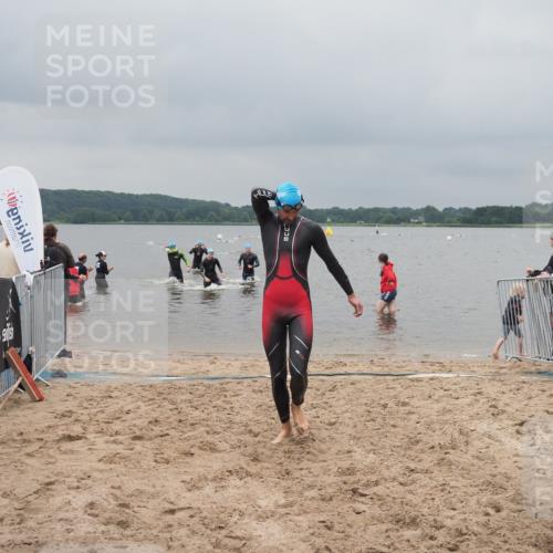 23.06.2024 - Viking Triathlon KatJ http://msf.ph/oto/6354983 23.06.2024 10:30:45 Schwimmen 482, 656 meine-sportfotos.de