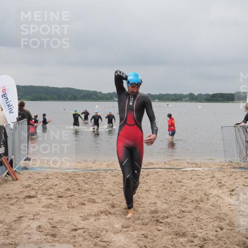 23.06.2024 - Viking Triathlon KatJ http://msf.ph/oto/6354985 23.06.2024 10:30:46 Schwimmen 482 meine-sportfotos.de