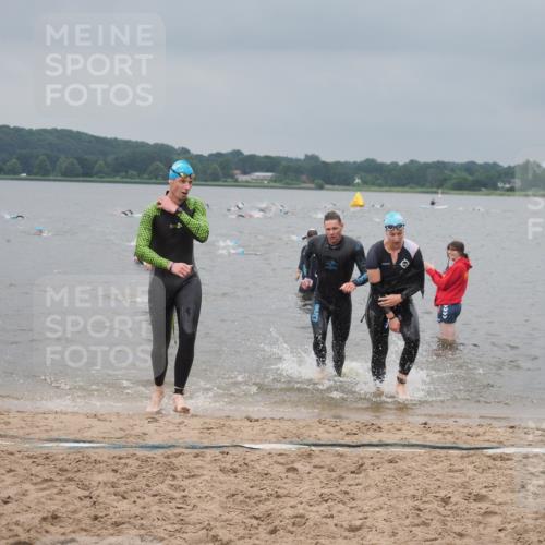 23.06.2024 - Viking Triathlon KatJ http://msf.ph/oto/6355026 23.06.2024 10:30:56 Schwimmen 8, 51, 144, 295 meine-sportfotos.de