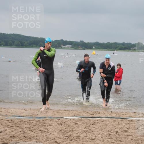 23.06.2024 - Viking Triathlon KatJ http://msf.ph/oto/6355033 23.06.2024 10:30:56 Schwimmen 8, 51, 144, 295 meine-sportfotos.de