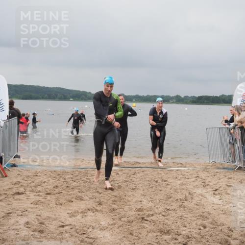 23.06.2024 - Viking Triathlon KatJ http://msf.ph/oto/6355040 23.06.2024 10:30:58 Schwimmen 8, 51, 144, 295 meine-sportfotos.de