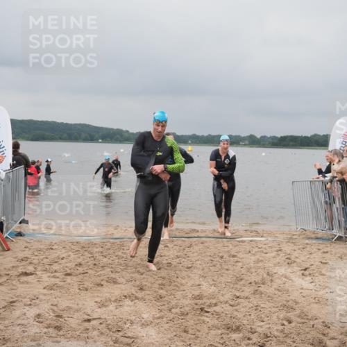 23.06.2024 - Viking Triathlon KatJ http://msf.ph/oto/6355043 23.06.2024 10:30:58 Schwimmen 8, 51, 144, 295 meine-sportfotos.de