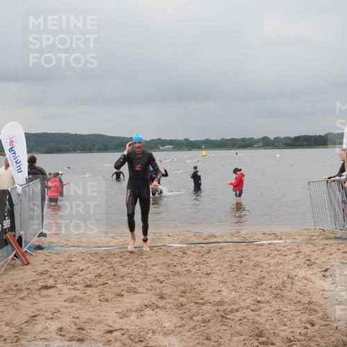 23.06.2024 - Viking Triathlon KatJ http://msf.ph/oto/6355077 23.06.2024 10:31:06 Schwimmen 51, 627 meine-sportfotos.de
